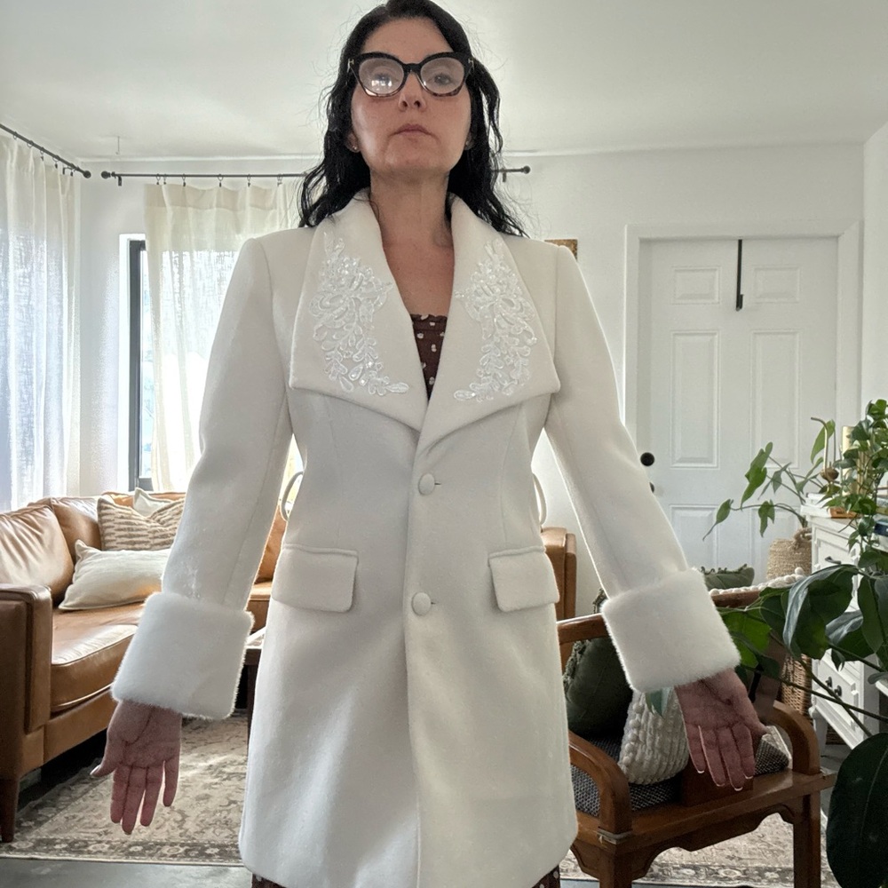 MOTF Cream Aplique lapel elegant  Wool-Blend Pea Coat with Faux Fur Cuffs - Picture 10 of 10